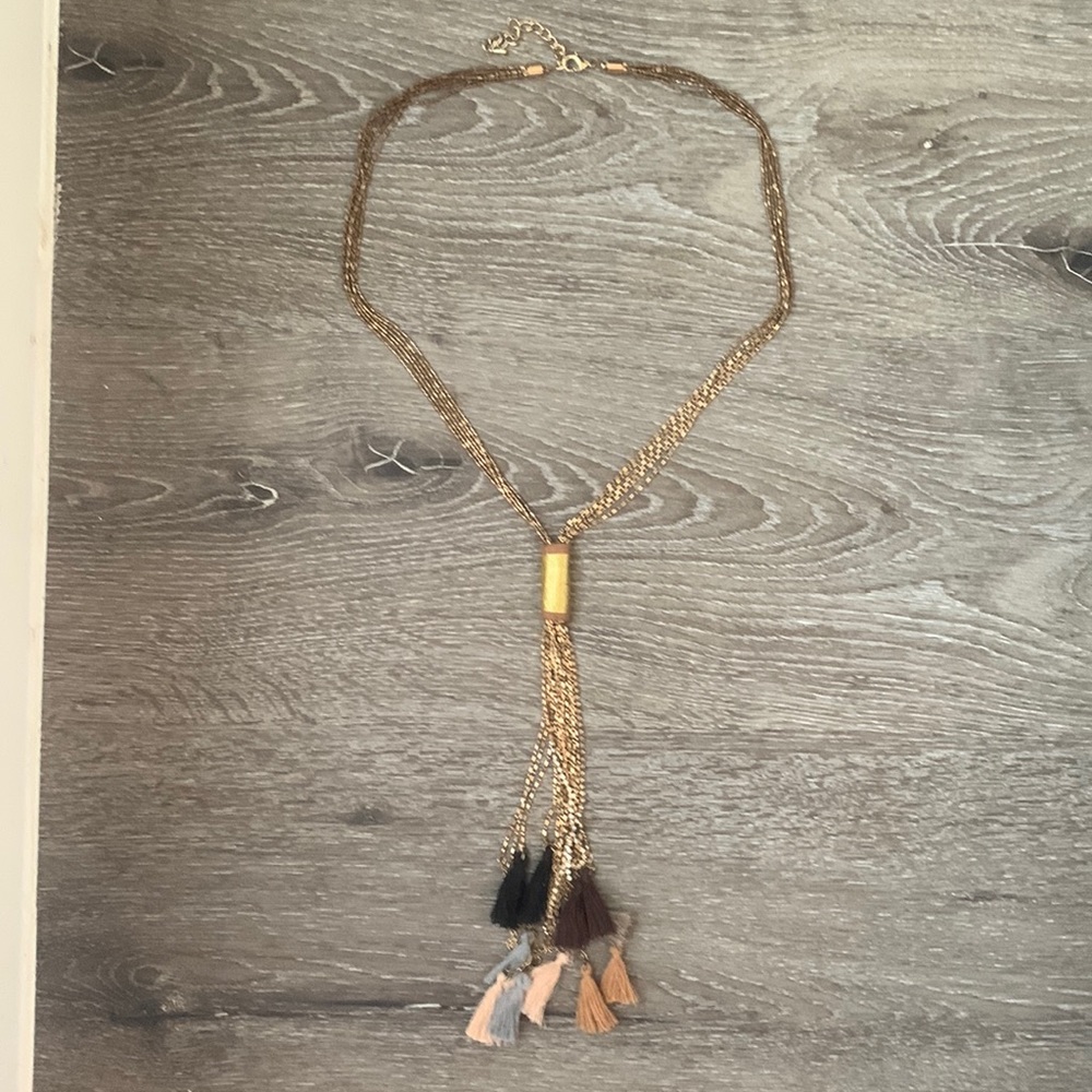 Gold fringe necklace